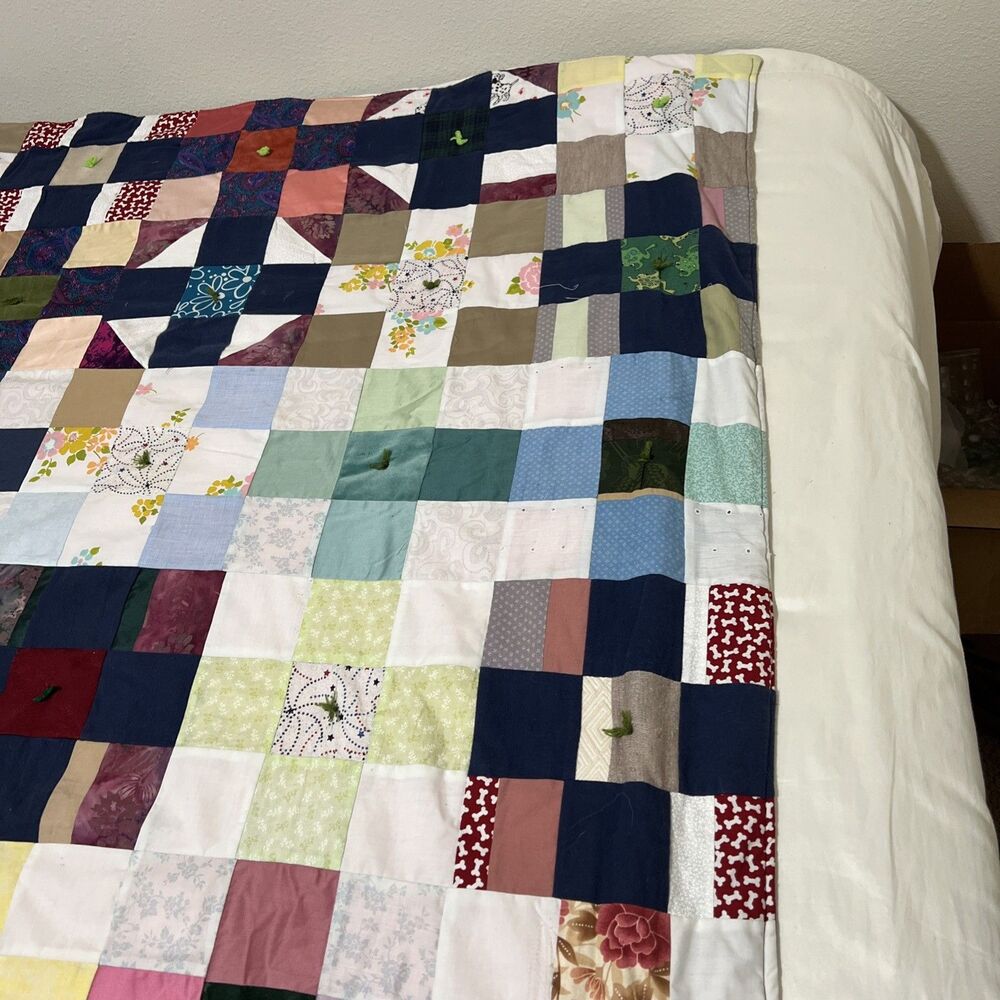 Patchwork Multicolor Quilt - Picture 4 of 12